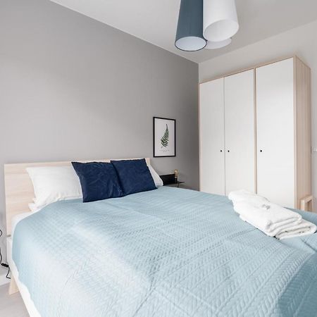 Stara Cegielnia Lake View Apartment By Renters Prestige Poznań Eksteriør billede