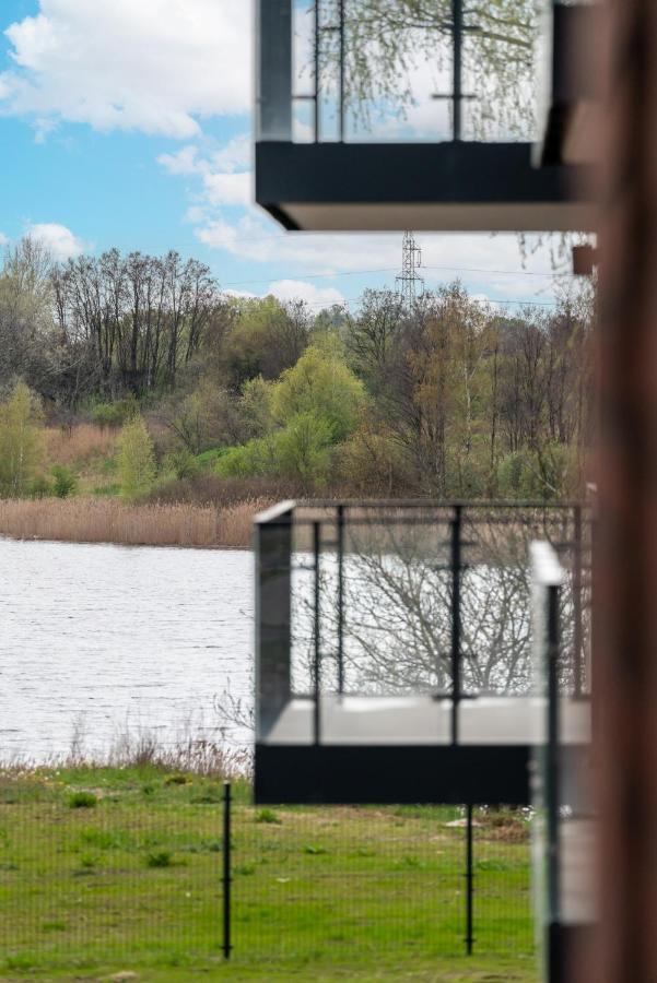 Stara Cegielnia Lake View Apartment By Renters Prestige Poznań Eksteriør billede