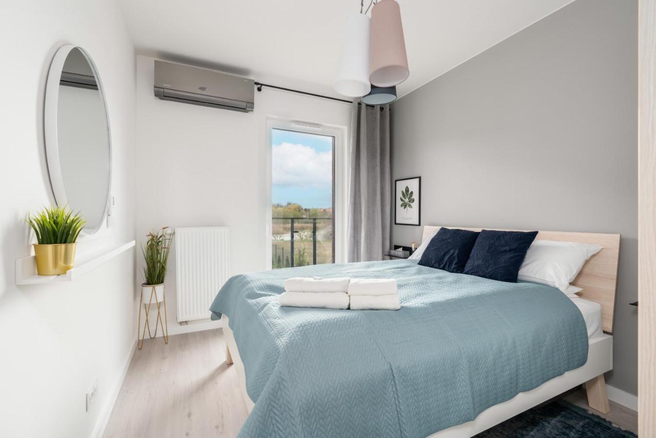 Stara Cegielnia Lake View Apartment By Renters Prestige Poznań Eksteriør billede
